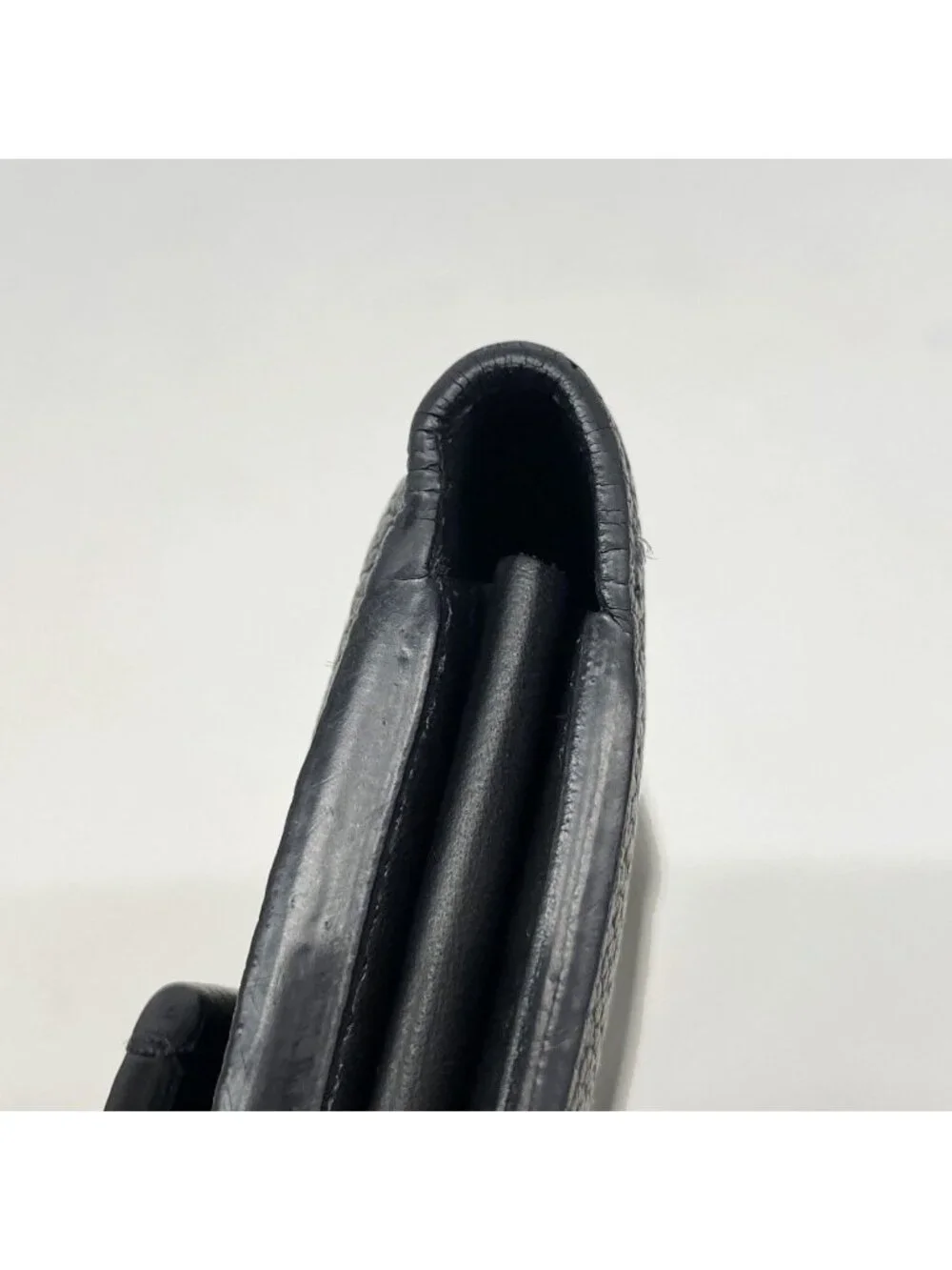 Louis Vuitton Wallet LV Aerogram Zippy Black